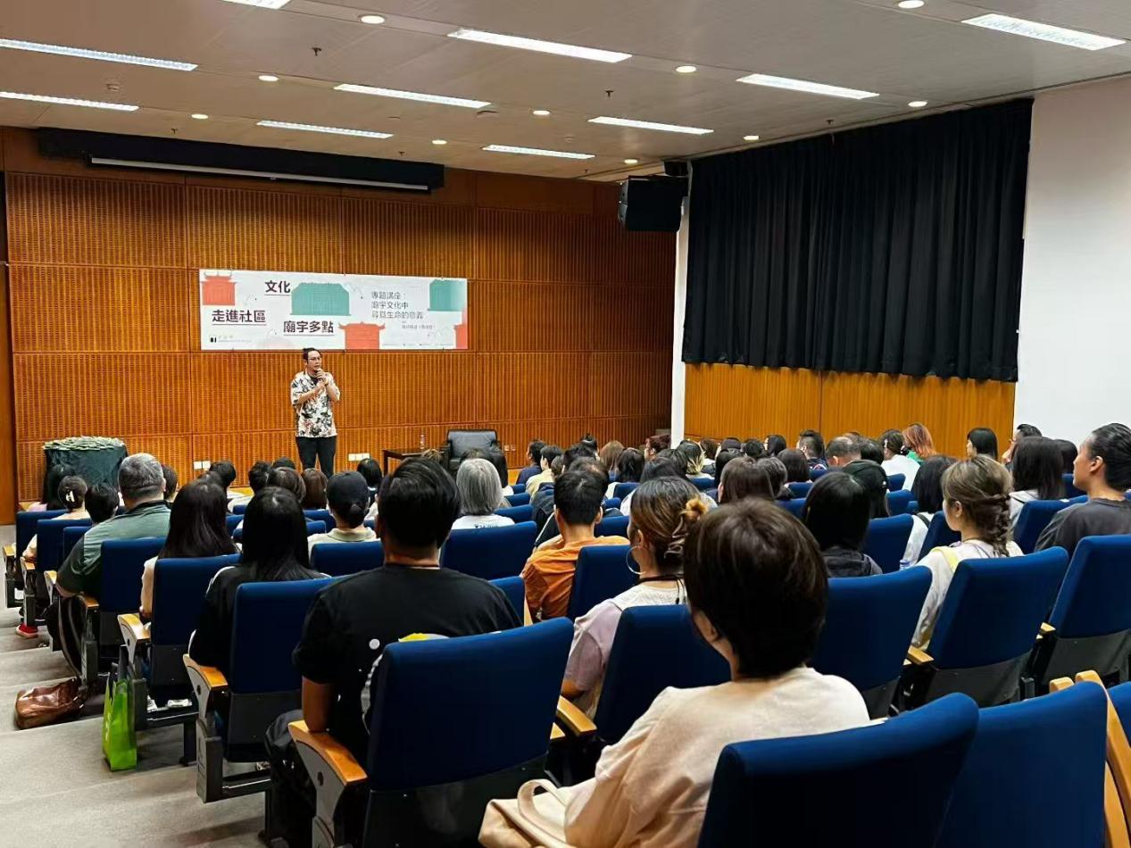 13b26ba2b1a323714a9349269eb70f27